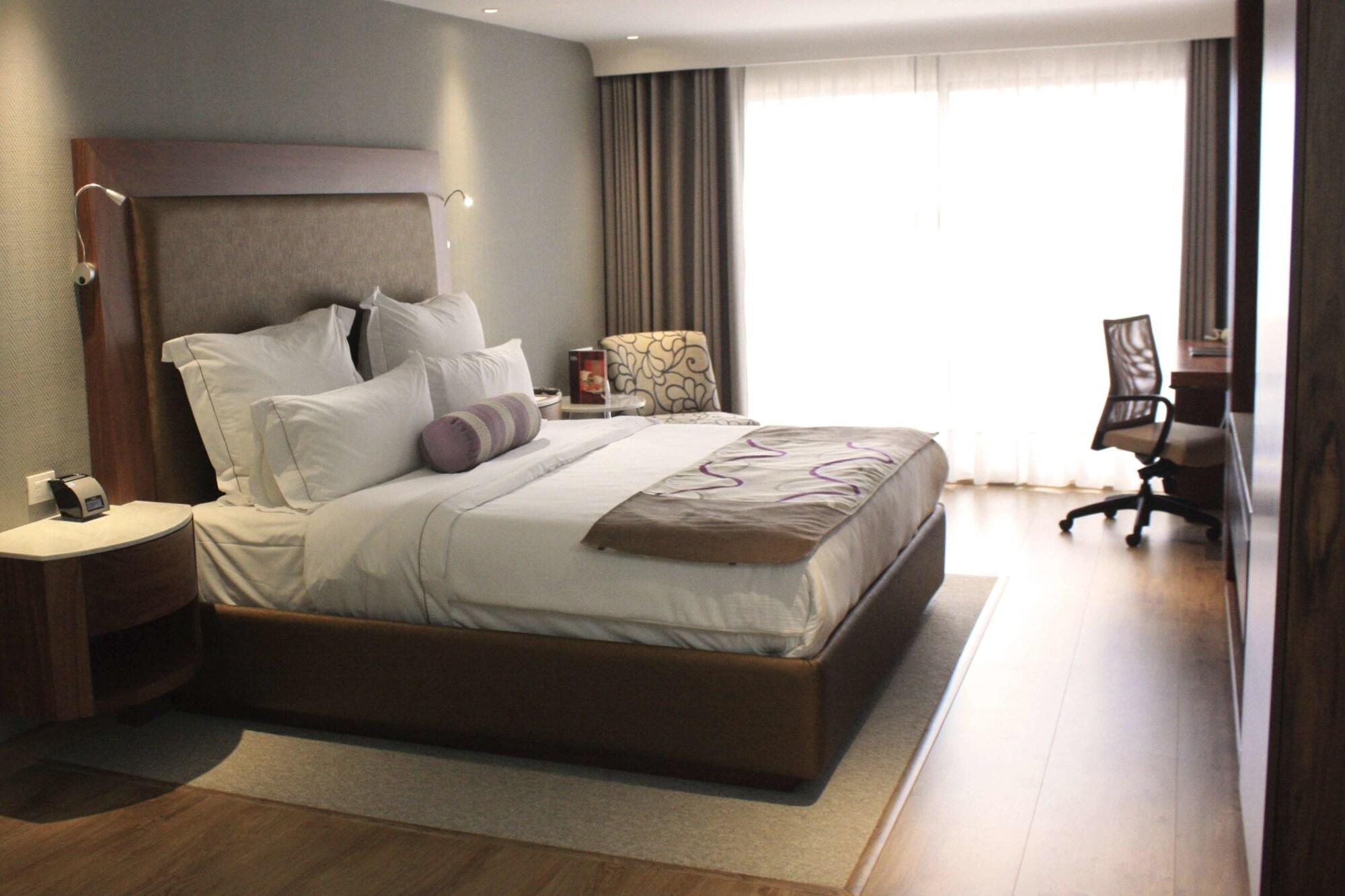 Hs Hotsson Hotel Silao Dış mekan fotoğraf